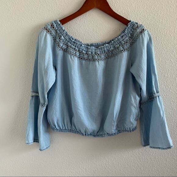 Walter Baker Boho Crop Bell Sleeve Chambray Top Contemporary Statement Sleeve M - Picture 1 of 7